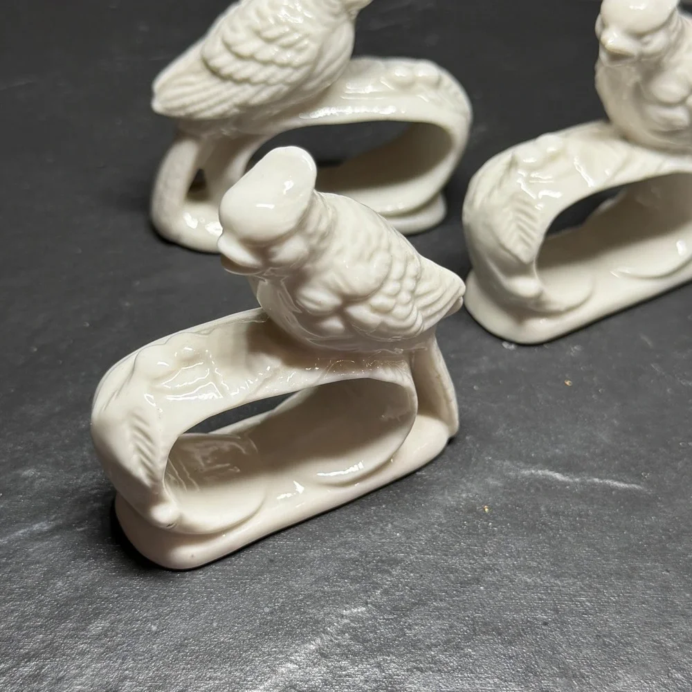 Ardalt Bone China Bird Napkin Rings Set of 4 White Porcelain‎ Taiwan 3616